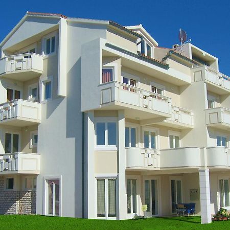 Apartments Mirage Novalja Kültér fotó